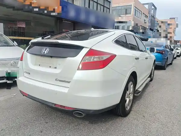 Honda Crosstour 2015