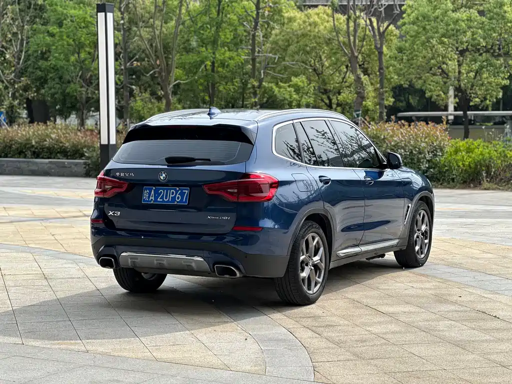 BMW X3 2021 — фото 9