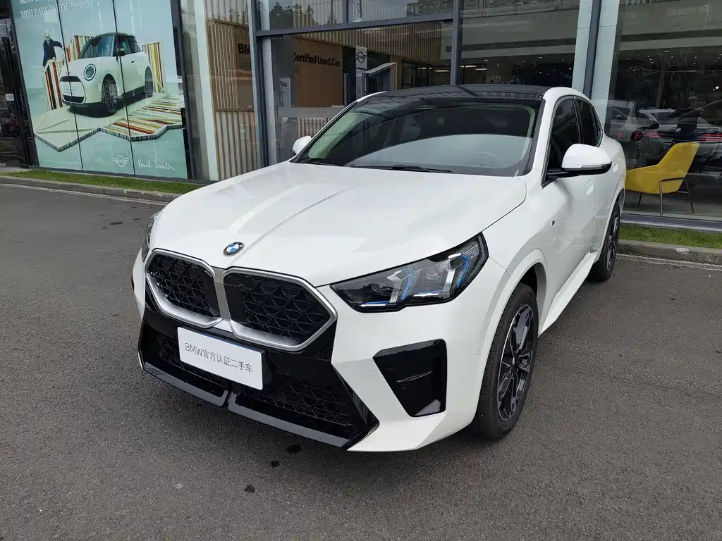 BMW X2 2025