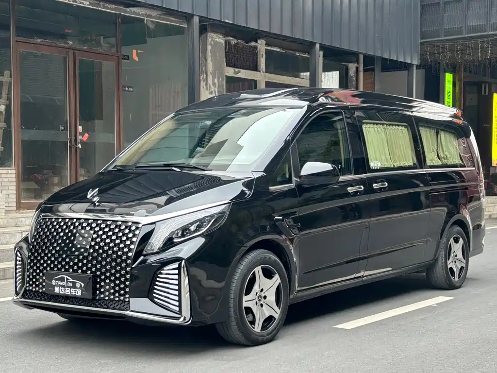 Mercedes-Benz Vito 2023 — фото 1