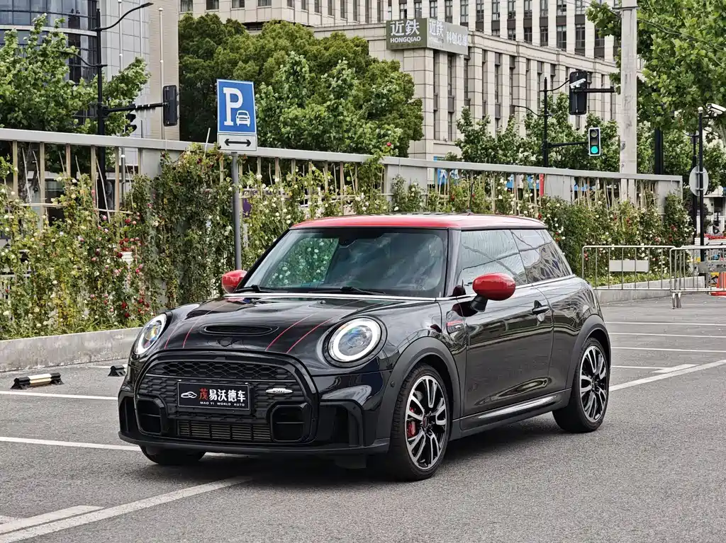 MINI JCW 2022