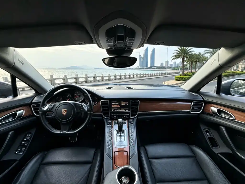 Porsche Panamera 2014 — фото 13