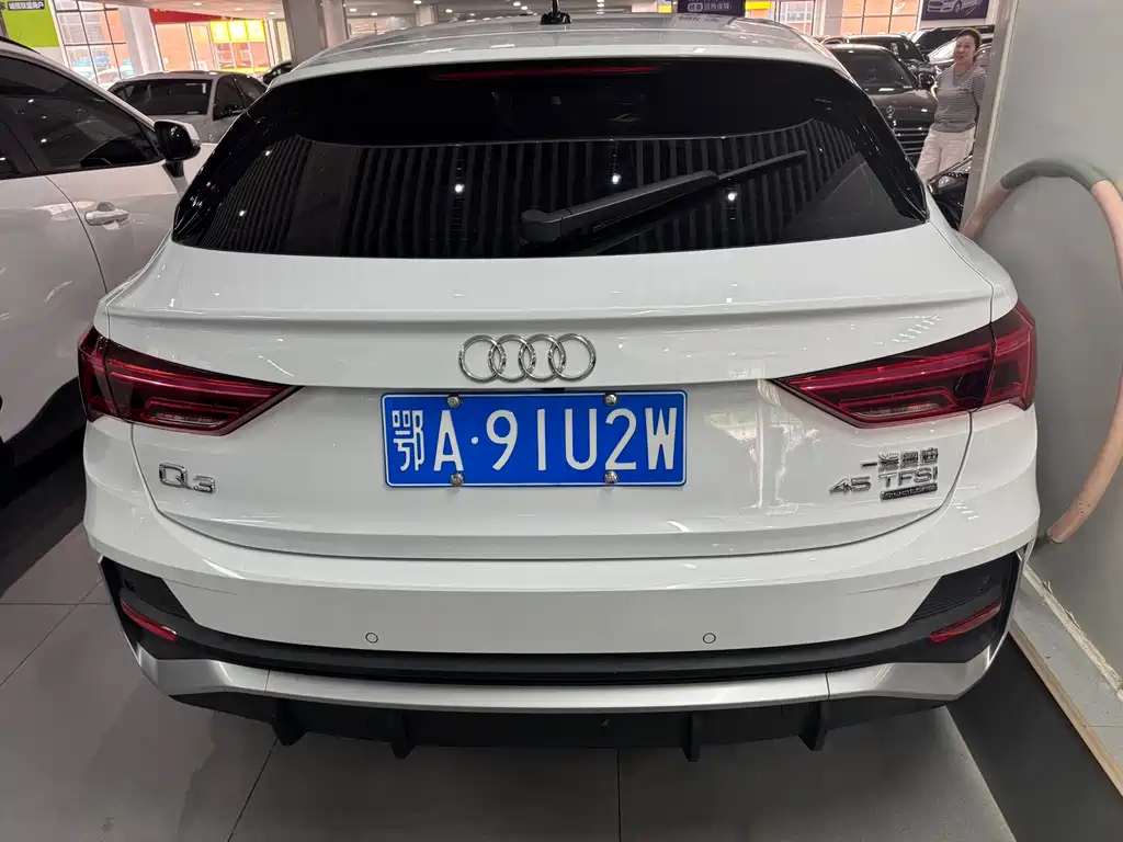 Audi Q3 Sportback 2021 — фото 5