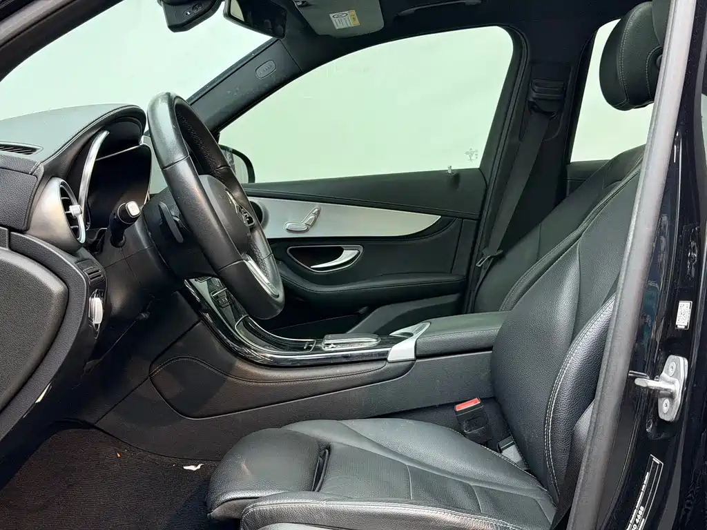 Mercedes-Benz GLC 2020