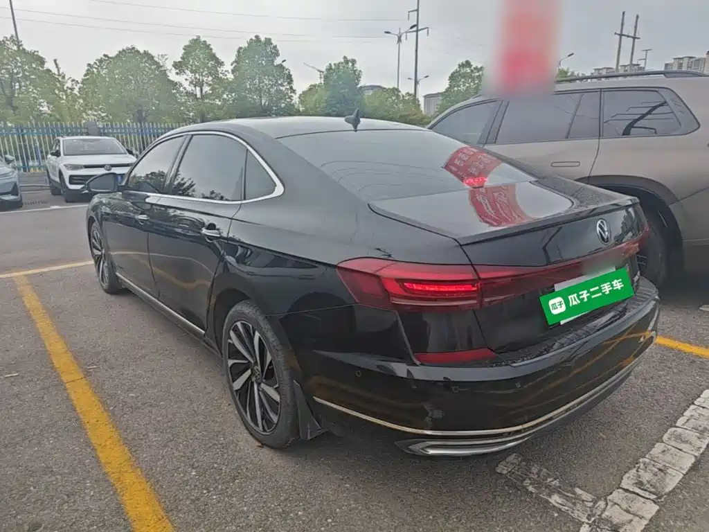 Volkswagen Passat 2022