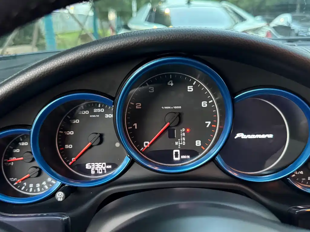 Porsche Panamera 2014 — фото 11
