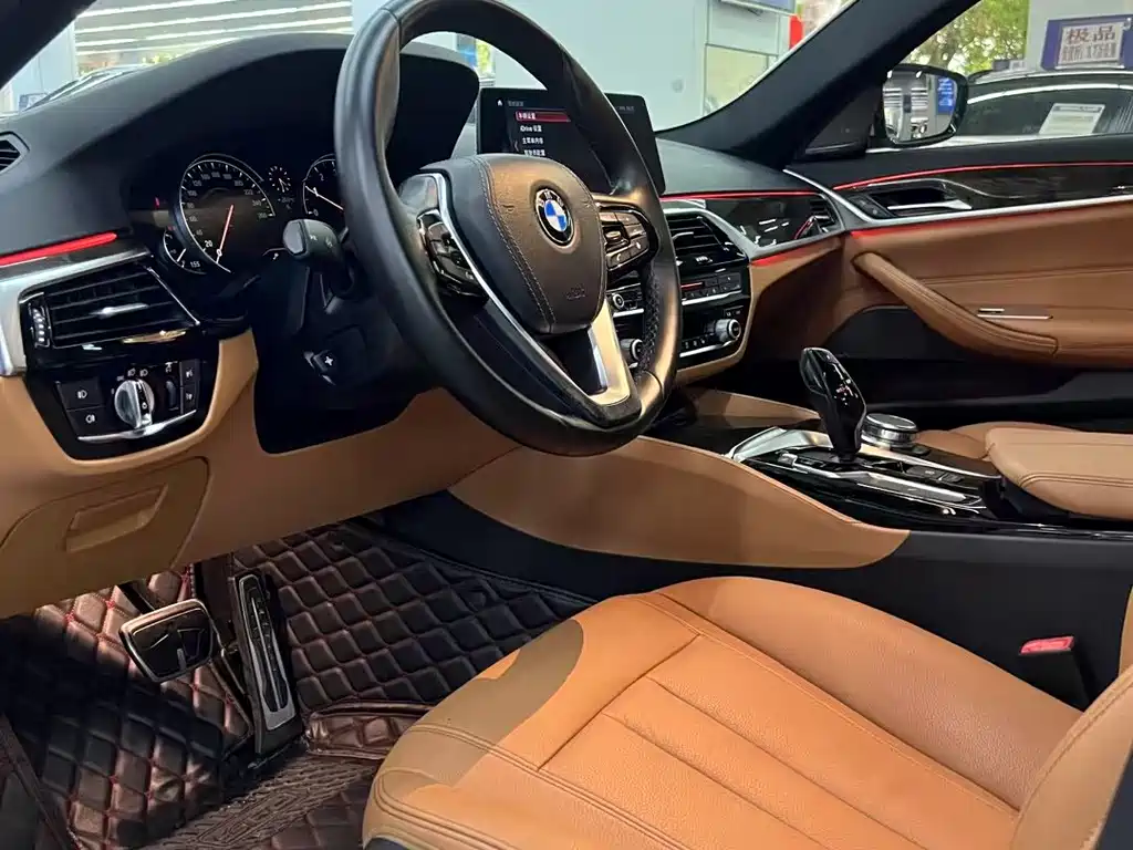 BMW 5 Series 2018 — фото 4