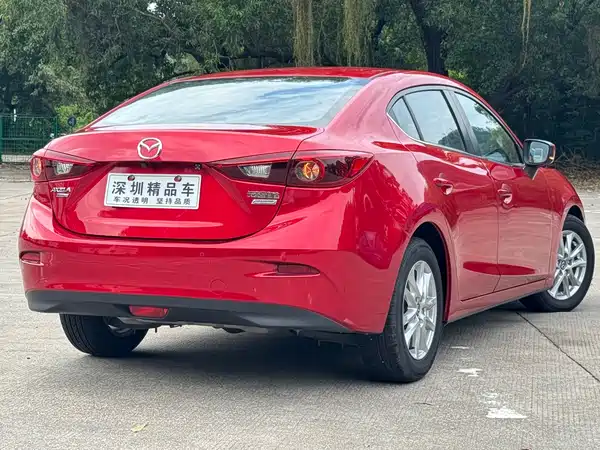 Mazda 3 Axela 2018