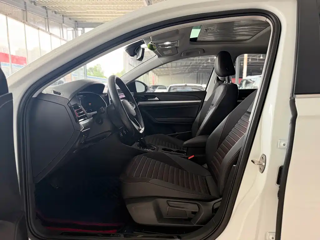 Volkswagen Lavida 2022