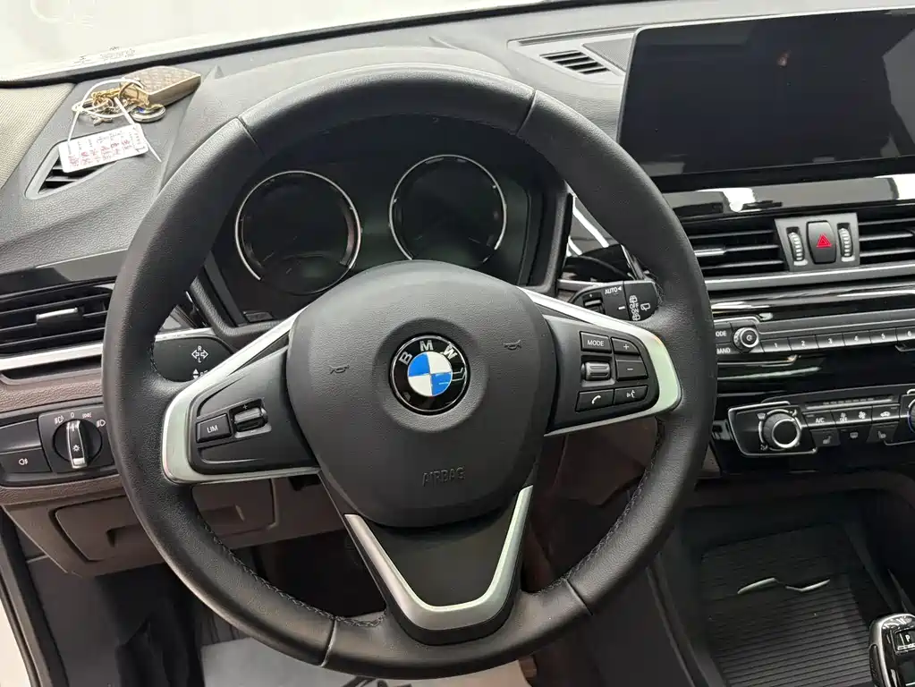 BMW X1 2021 — фото 10