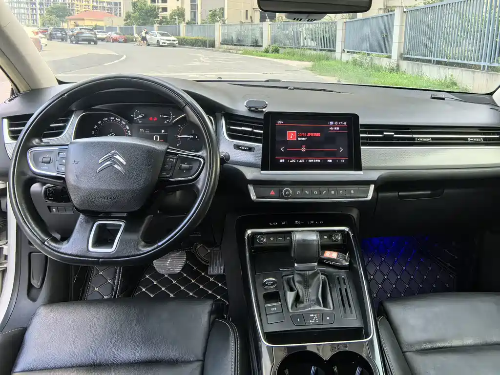 Citroën C5 2019 — фото 12