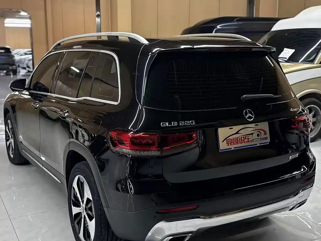 Mercedes-Benz GLB 2022
