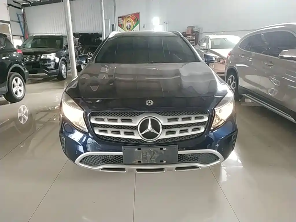 Mercedes-Benz GLA 2018