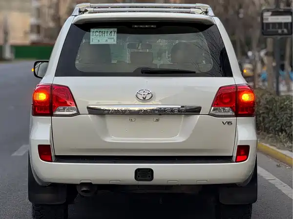 Toyota Land Cruiser 2015