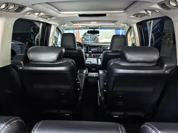 Honda Elysion 2018