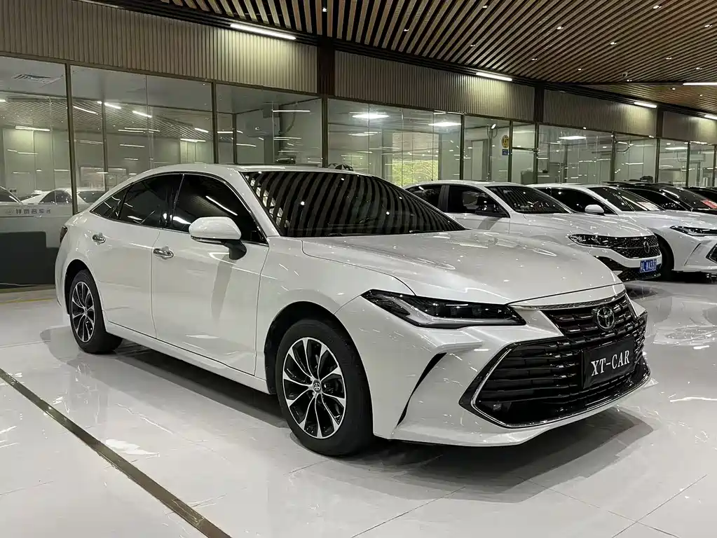 Toyota Avalon 2022 — фото 3