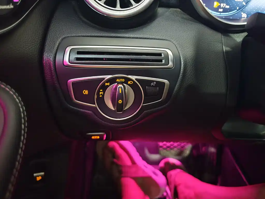 Mercedes-Benz C-Class 2021 — фото 14