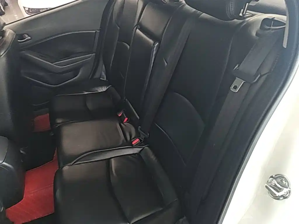 Mazda 3 Angkesela 2017 — фото 17