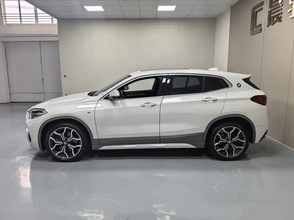 BMW X2 2020 — фото 7