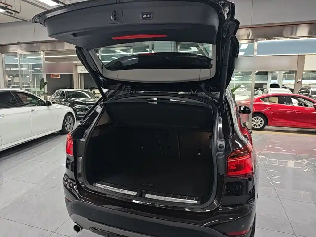 BMW X1 2018 — фото 19