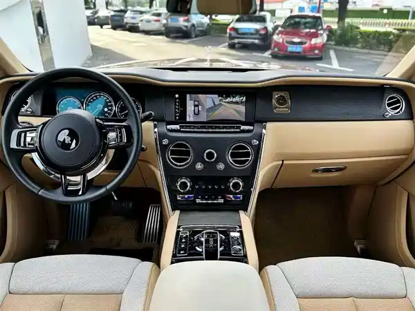 Rolls-Royce Cullinan 2018