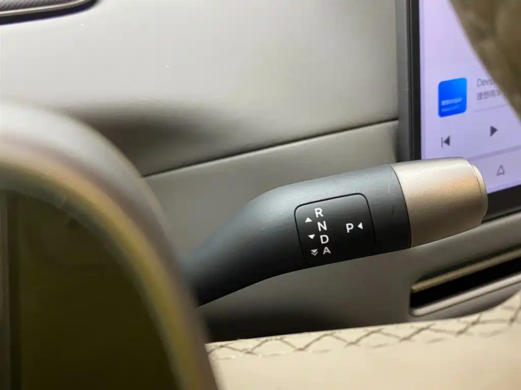 Li Auto i8 2026 — фото 20