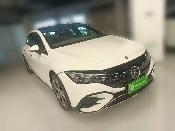Mercedes-Benz EQE 2025