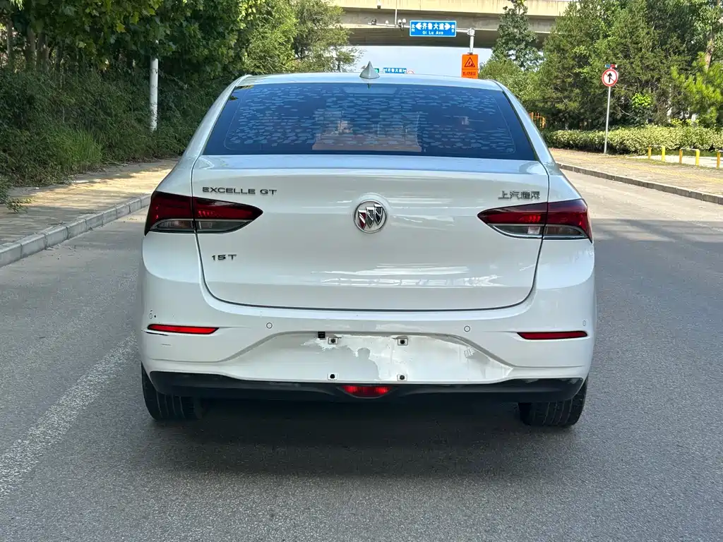Buick Excelle 2018 — фото 12