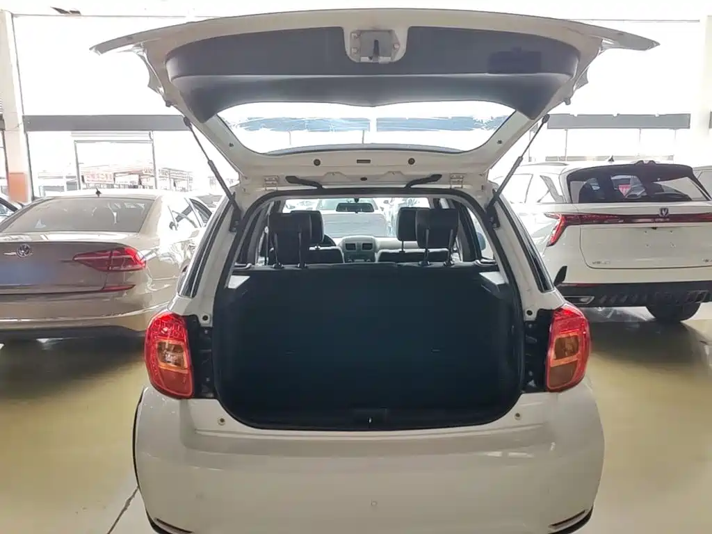 Suzuki Karma 2015 — фото 19