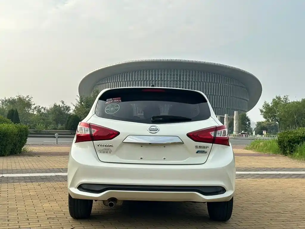 Nissan Tiida 2018
