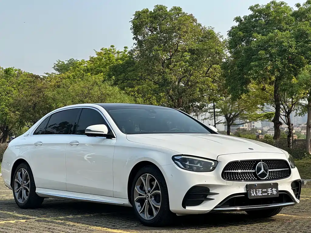 Mercedes-Benz E-Class 2021 — фото 3