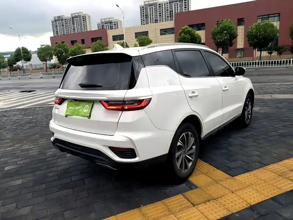 Geely Vision X6 2021