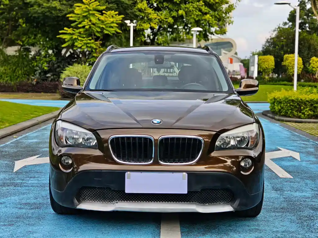 BMW X1 2012 — фото 2