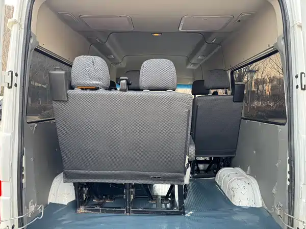 Iveco Proud 2020