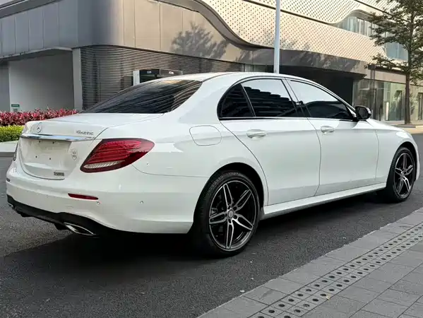 Mercedes-Benz E-Class 2017
