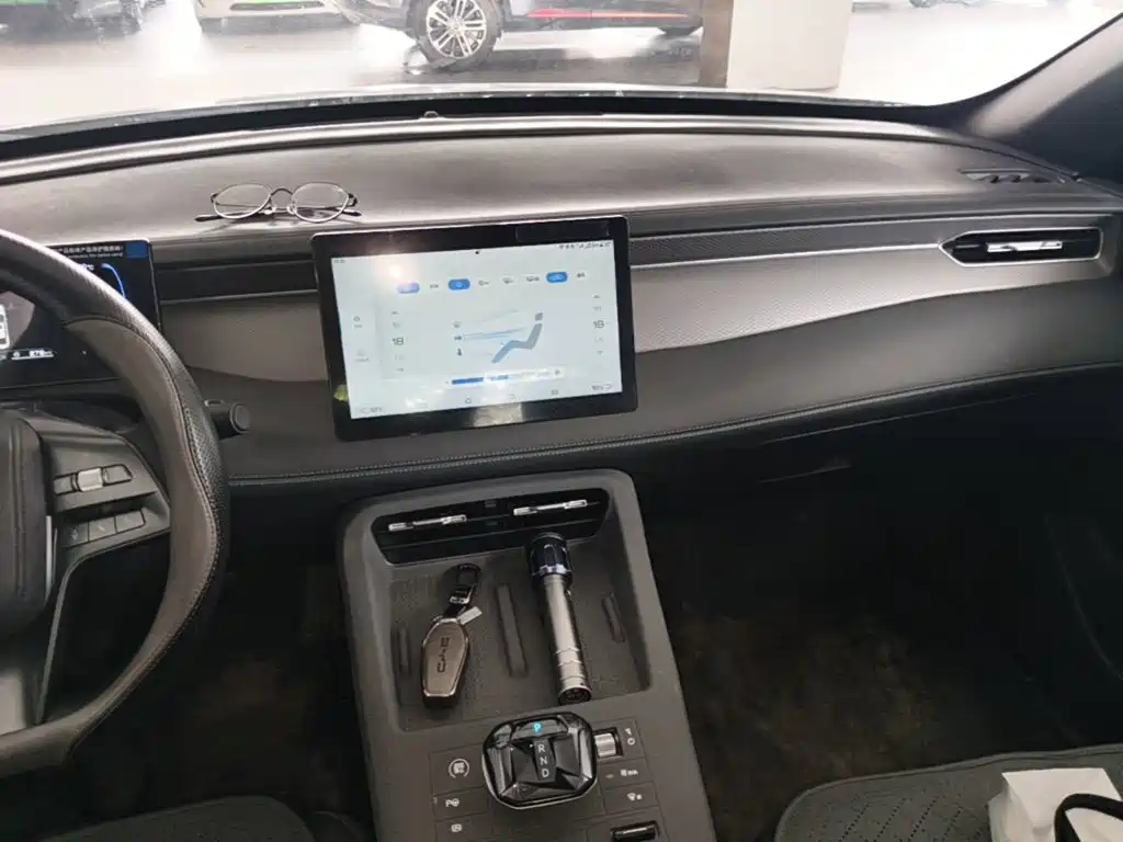 BYD Qin PLUS 2025 — фото 13
