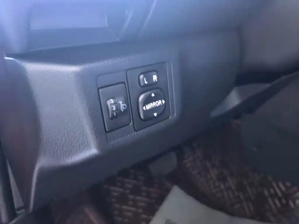 Toyota Yaris L 2022