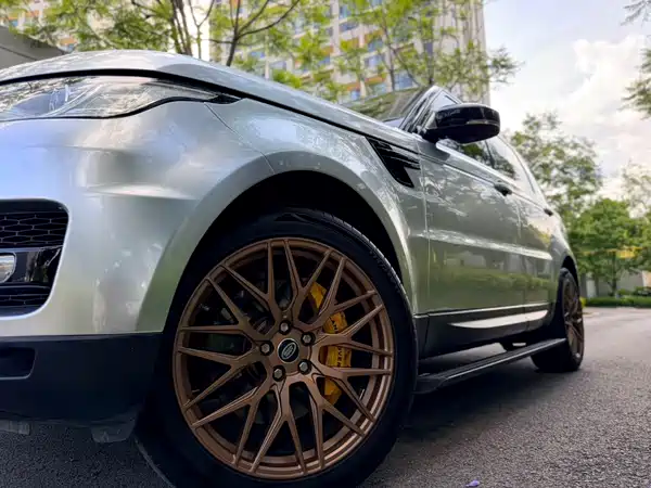 Land Rover Range Rover Sport 2015