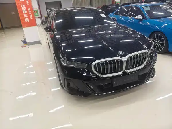 BMW 5 Series 2024