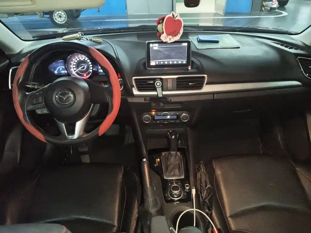 Mazda 3 Angkesela 2015 — фото 13