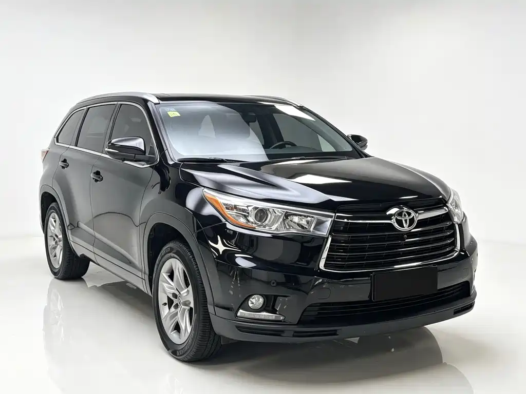 Toyota Highlander 2018 — фото 3