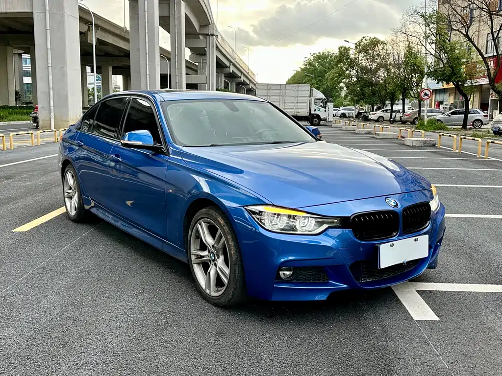 BMW 3 Series 2019 — фото 3