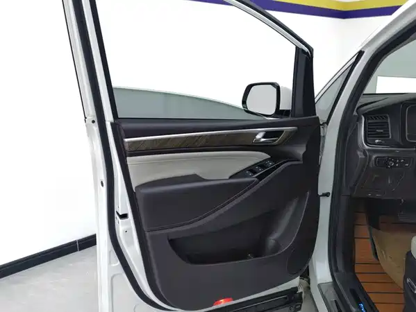 GAC Trumpchi M8 2021