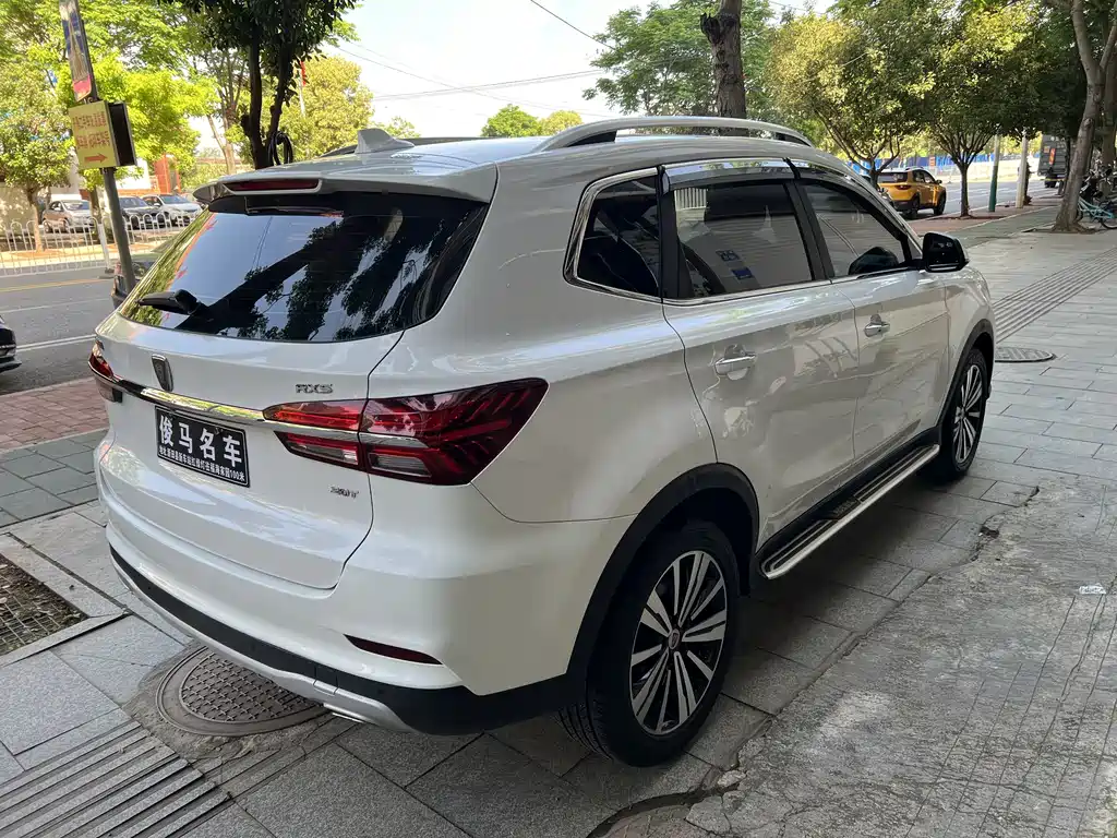 Roewe RX5 2018 — фото 4