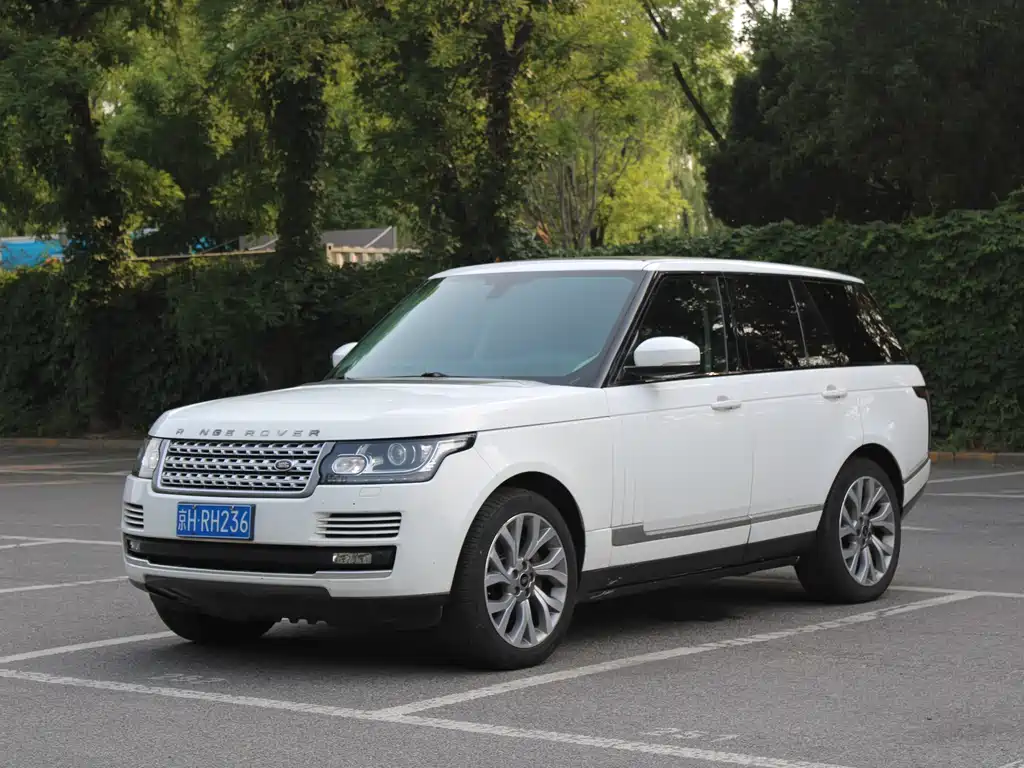 Land Rover Range Rover 2013 — фото 1