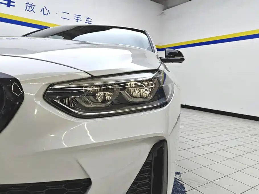 BMW 1 Series 2021