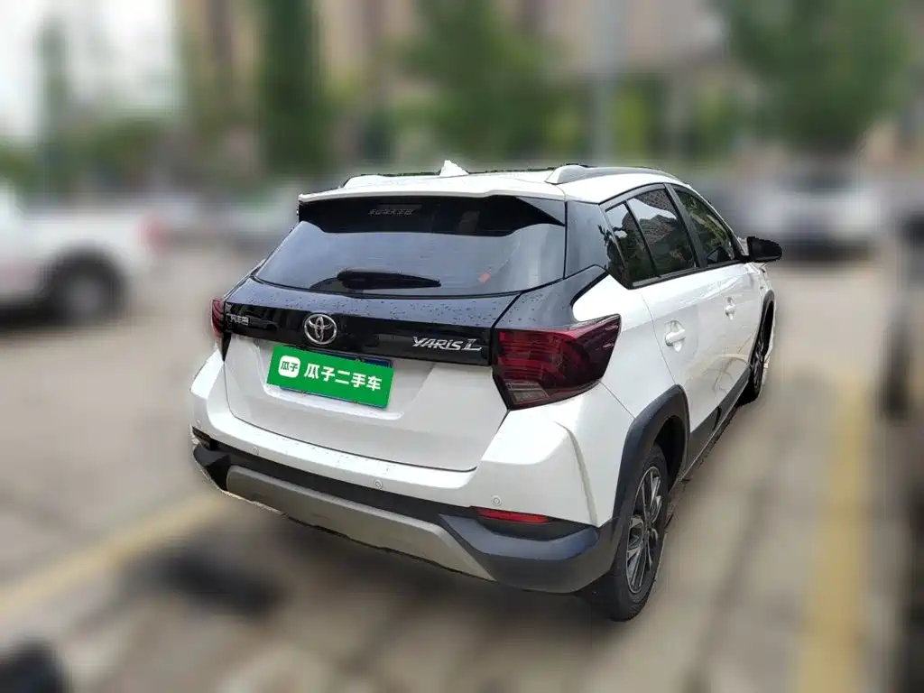 Toyota Yaris L 2020