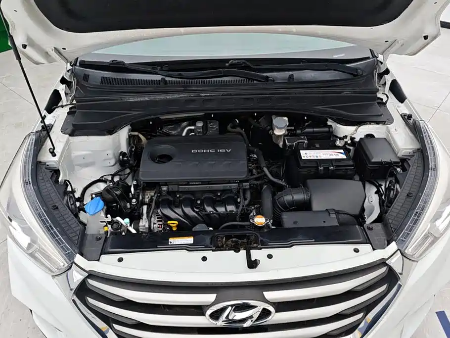 Hyundai ix25 2018 — фото 10