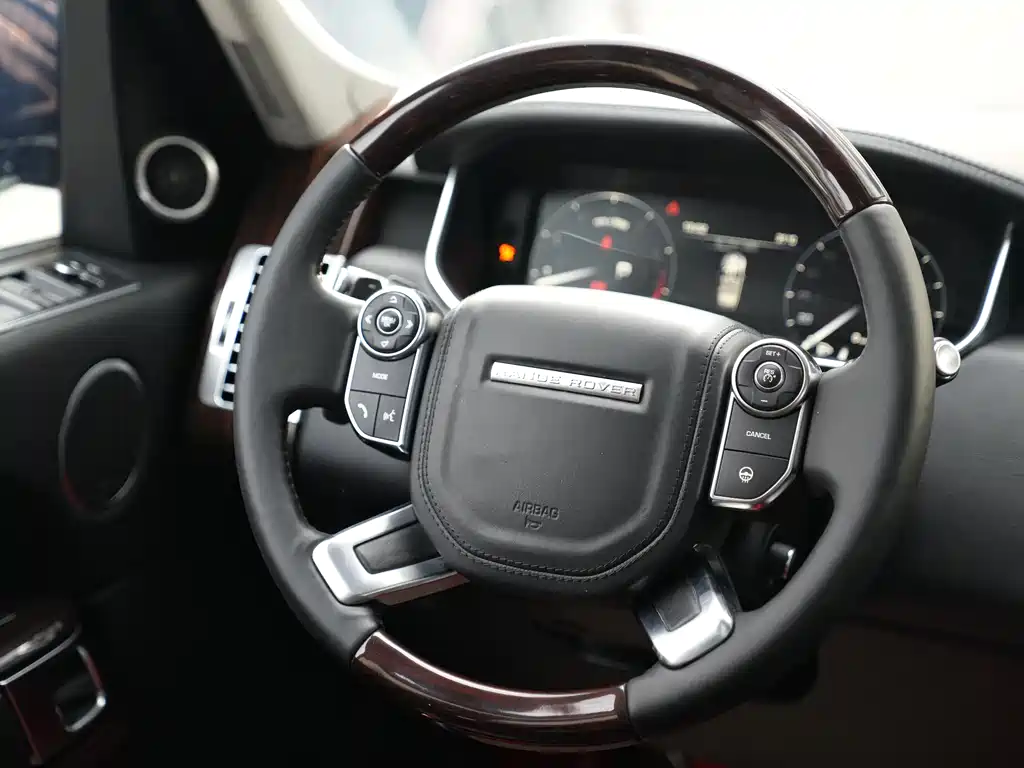 Land Rover Range Rover 2017 — фото 10