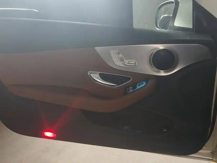 Mercedes-Benz C-Class 2017